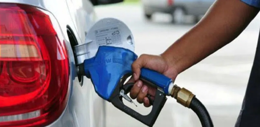 Medida provisória perde validade e impostos federais sobre o diesel ficam zerados até o final do ano