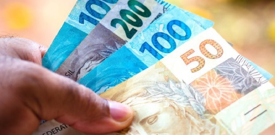 Governo federal amplia limites e tipos de consignações para servidores públicos
