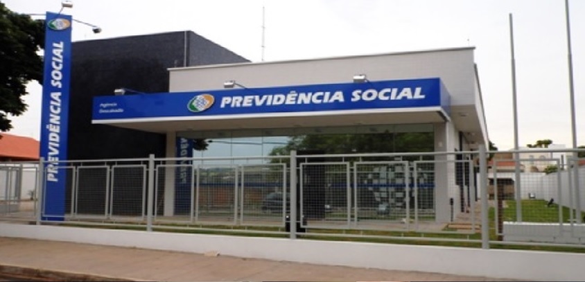 INSS: teto da taxa de juros do consignado passa a ser 1,80% a partir desta quarta-feira (13)