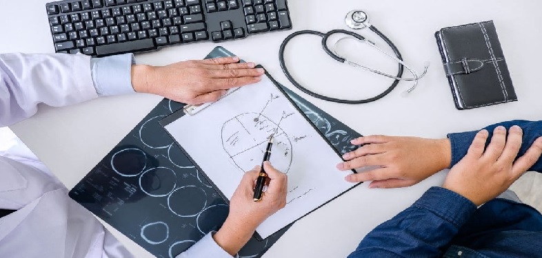PL facilita médicos privados a emitirem atestado de deficiência para benefício fiscal