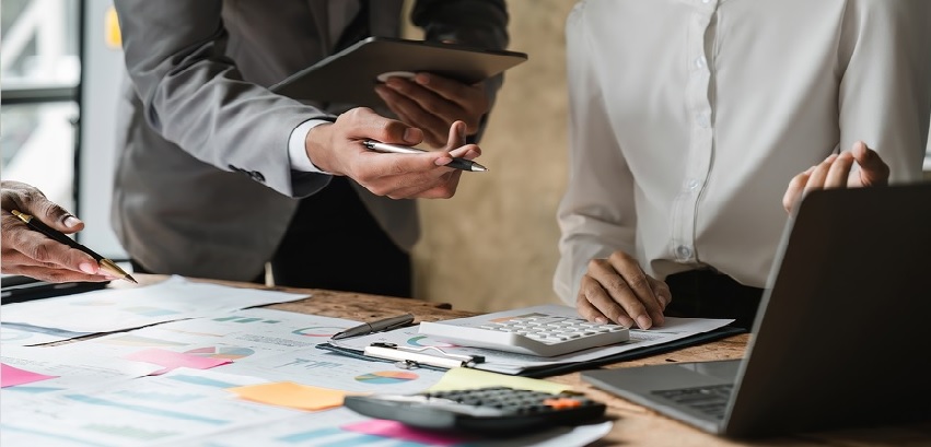 Receita está criando delegacias para fiscalizar e atender grandes empresas