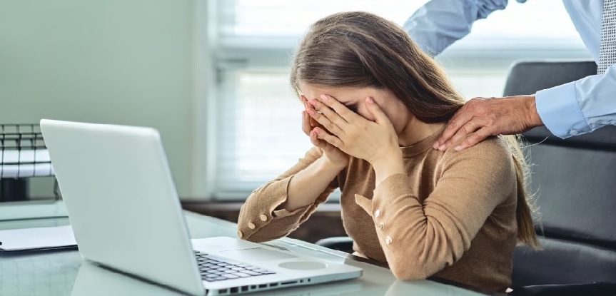 Assédio no trabalho: precisamos falar disso